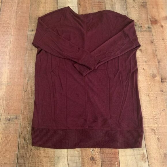 Lulus womens wine maroon oversized long sleeve v-neck tunic top -XS - Picture 7 of 7